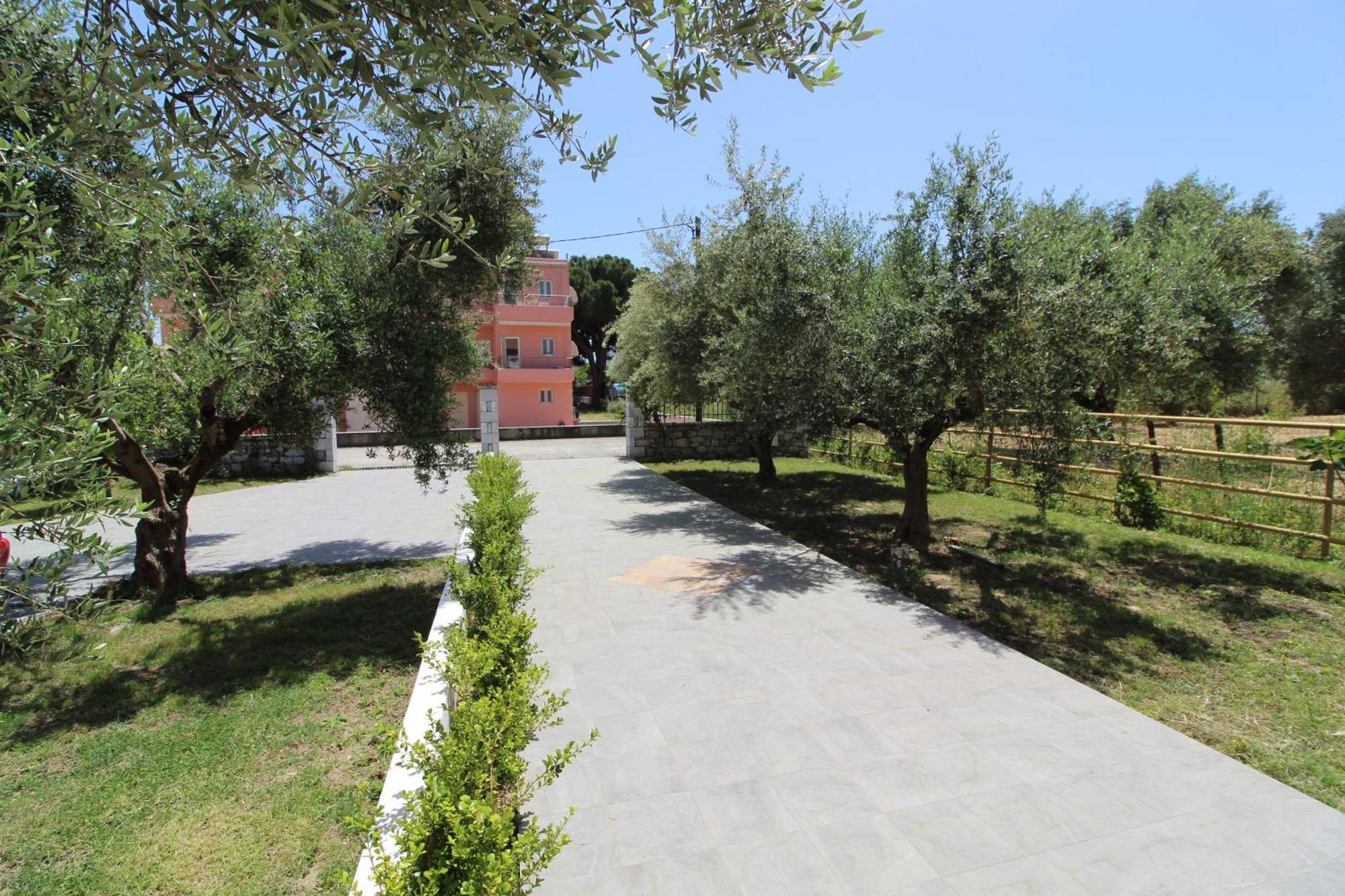 Laconian Collection Mavrovouni Beach House Gythio Exterior photo