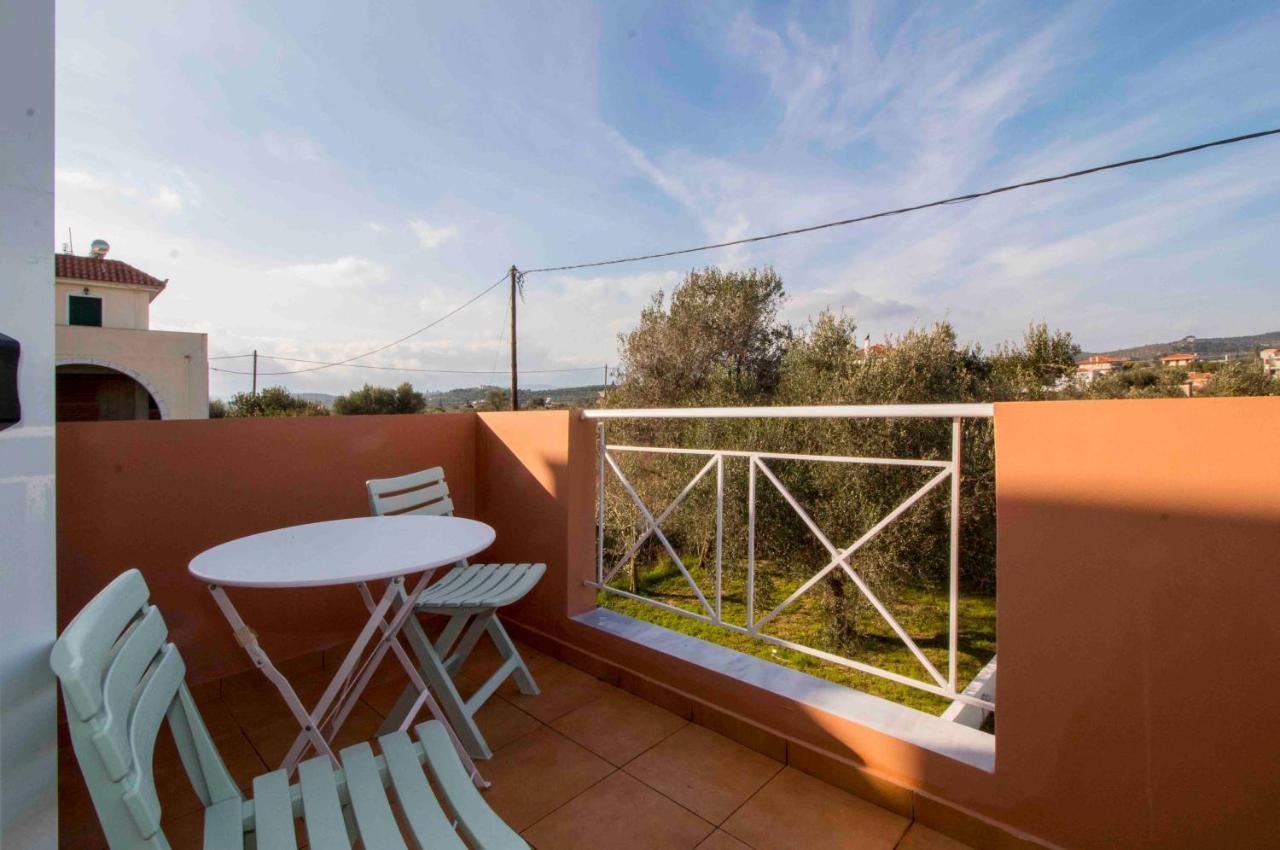 Laconian Collection Mavrovouni Beach House Gythio Exterior photo